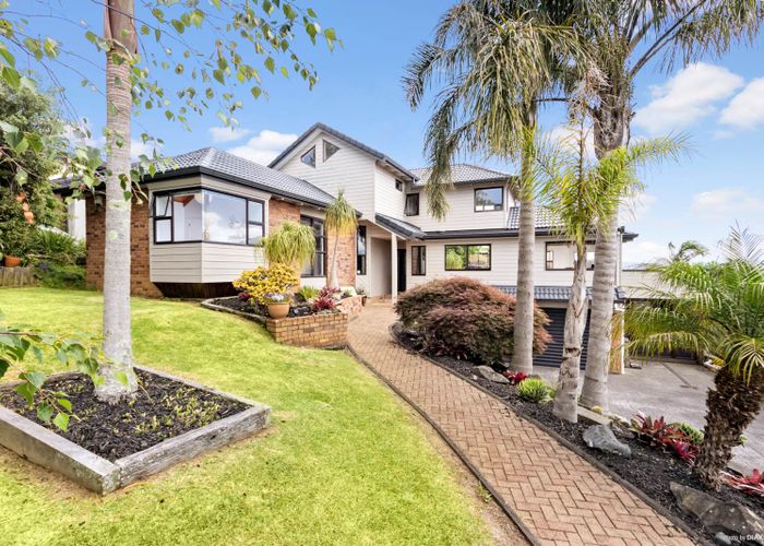  at 9 Sylvania Crescent, Lynfield, Auckland