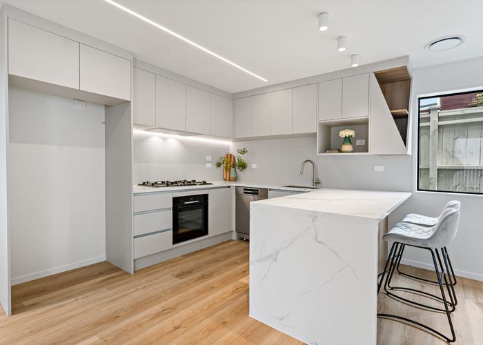  at 15e Amaru Road, One Tree Hill, Auckland City, Auckland