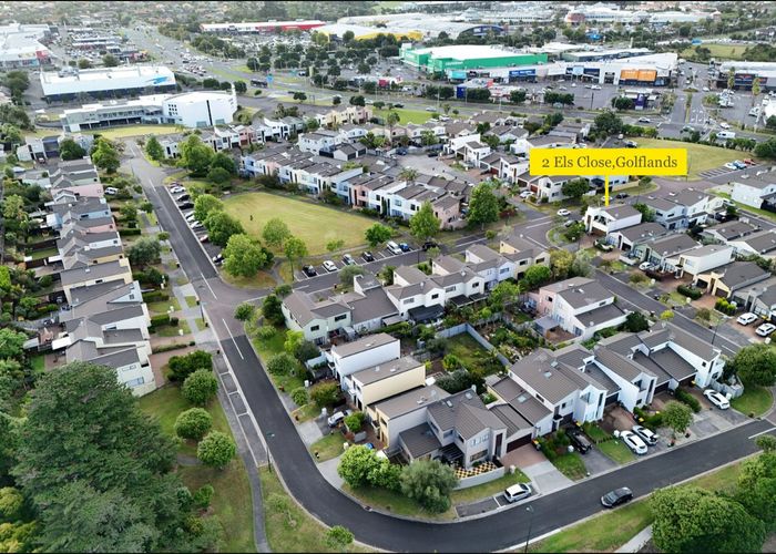  at 2 Els Close, Golflands, Manukau City, Auckland