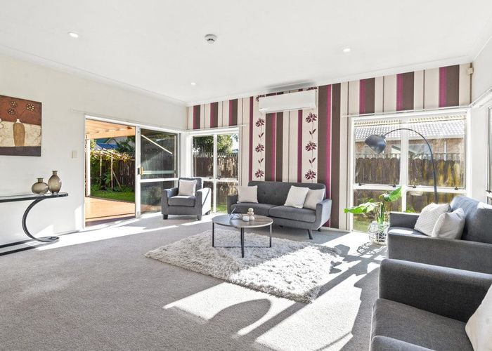  at 6 Aristoy Close, Conifer Grove, Papakura, Auckland