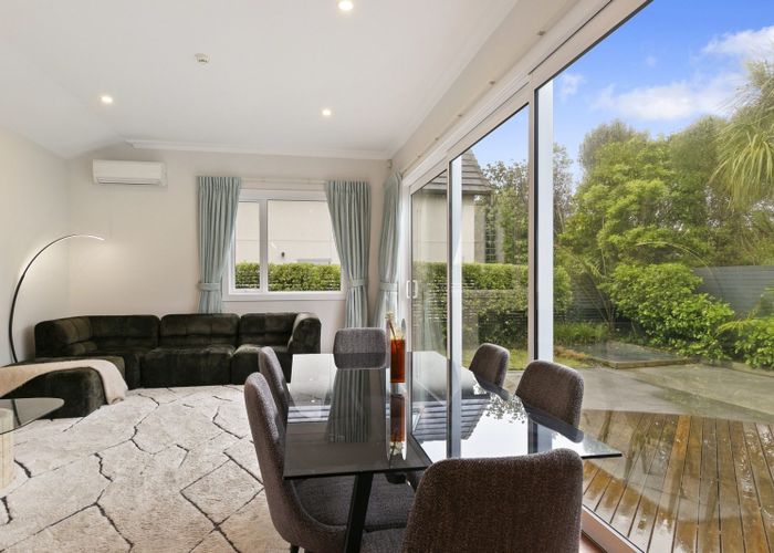  at 10 Inglis Street, Seatoun, Wellington