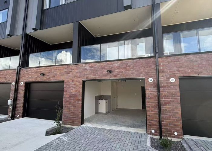  at 5/39 Dale Cre, Pakuranga, Manukau City, Auckland