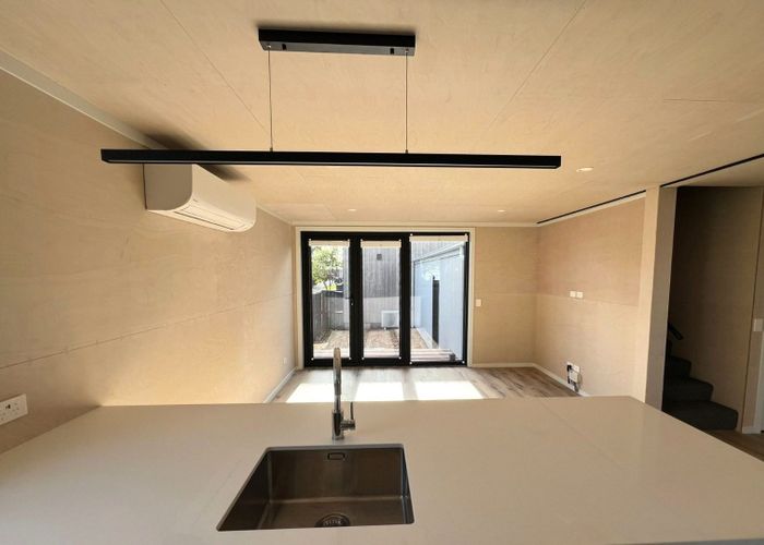  at Woolston, Christchurch City, Canterbury