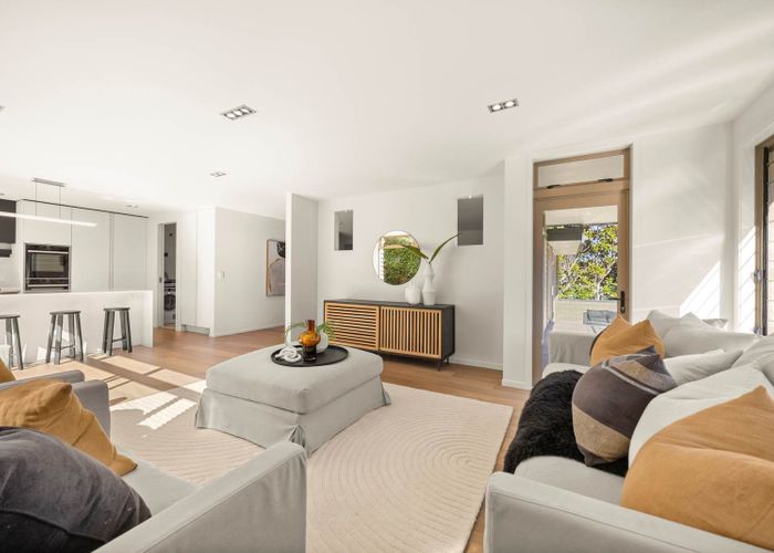  at 14 Debron Avenue, Remuera, Auckland City, Auckland