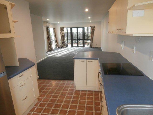  at 5/4 Brockworth Place, Riccarton, Christchurch