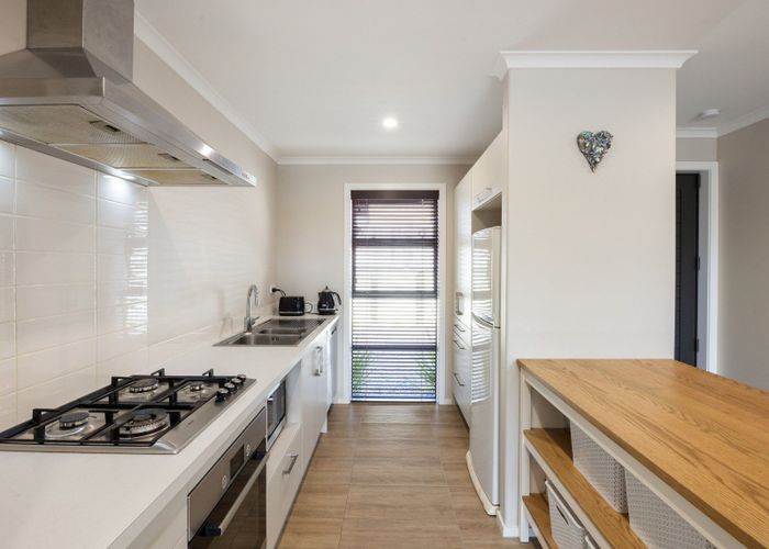  at 5/6 Church Road, Pukete, Hamilton