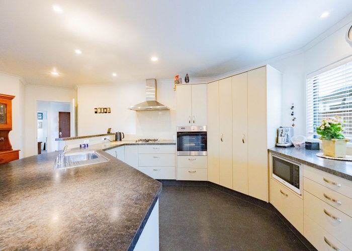  at 12 Inglis Place, Mahora, Hastings, Hawke's Bay