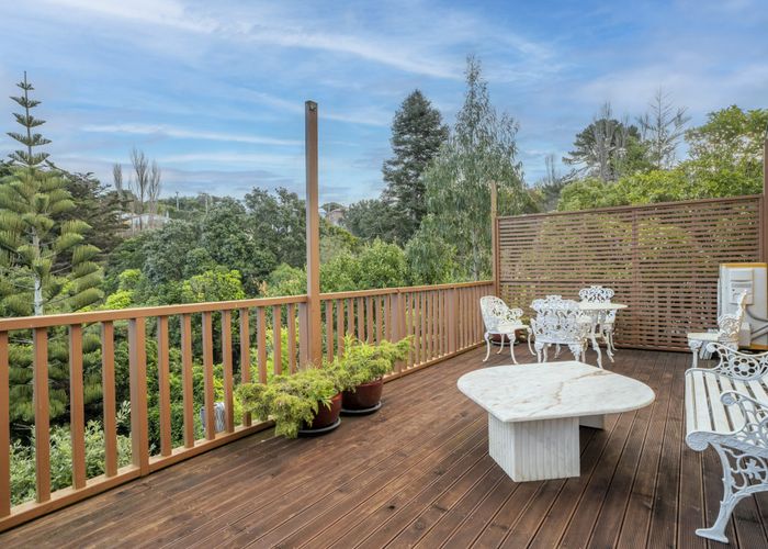  at 24 Penryn Drive, Camborne, Porirua
