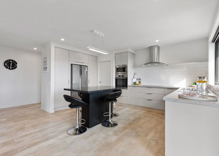  at 9 Puhirake Crescent, Pyes Pa, Tauranga, Bay Of Plenty