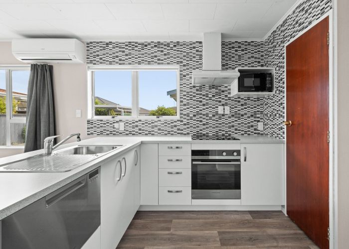  at 12 Jeffares Place, Taradale, Napier