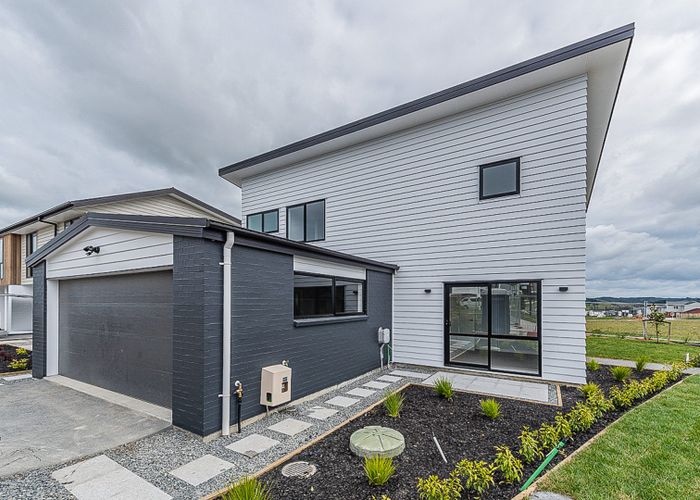  at 2 McArthur Close, Millwater, Rodney, Auckland