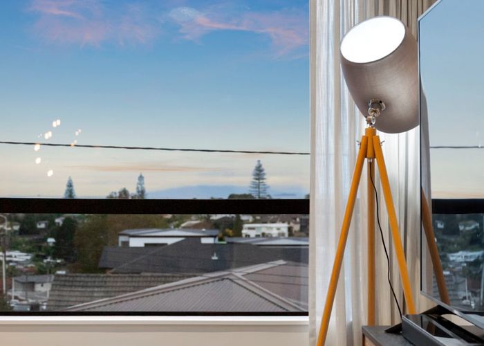  at 92 Matipo Road, Mairangi Bay, North Shore City, Auckland
