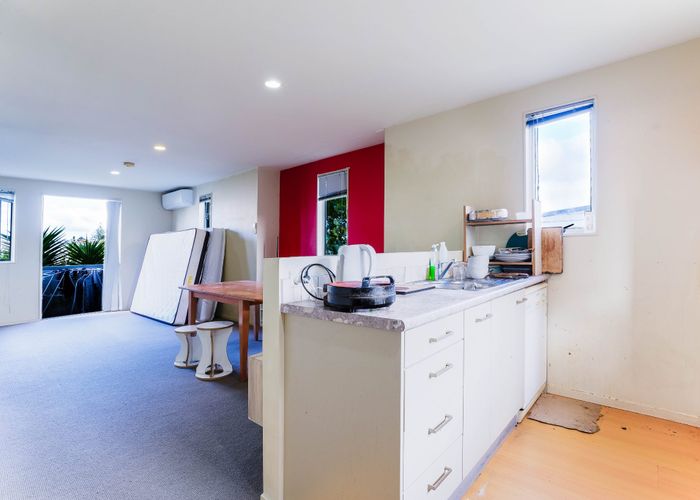  at 101 Albionvale Road, Glen Eden, Auckland