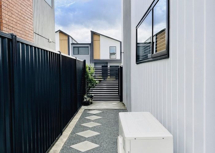  at 19 Balmerino Lane, Wallaceville, Upper Hutt, Wellington