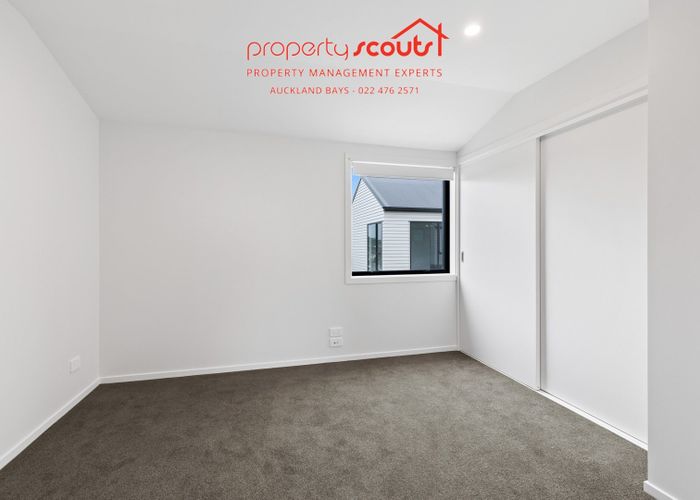  at 1 Fruitvale Road, New Lynn, Waitakere City, Auckland