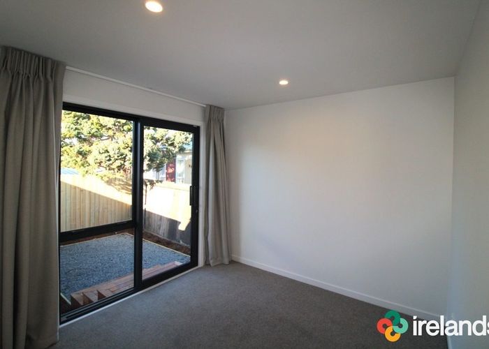  at 2/76 Wyon Street, Linwood, Christchurch City, Canterbury