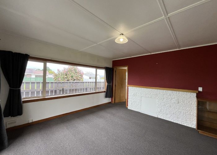  at 1 Truby King Street, Merrilands, New Plymouth, Taranaki