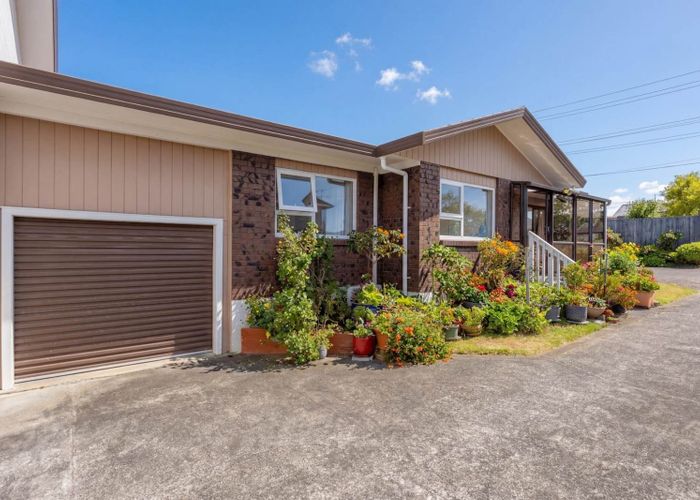  at 1574 Dominion Road Extension, Mount Roskill, Auckland City, Auckland