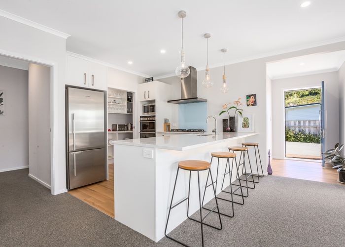  at 26 Banks Boulevard, Whitby, Porirua