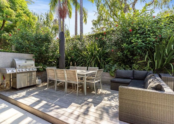  at 6A Sarsfield Street, Herne Bay, Auckland
