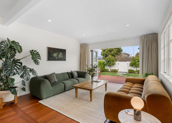  at 17 Phyllis Street, Mount Albert, Auckland City, Auckland