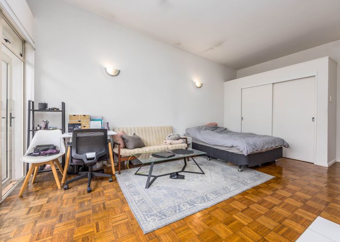  at 3C/9 Upper Queen Street, Newton, Auckland