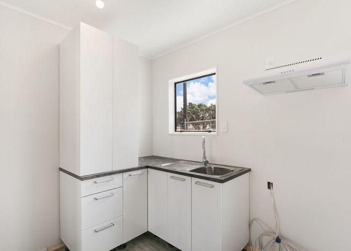  at 2/58 Avenue Road, Otahuhu, Auckland City, Auckland