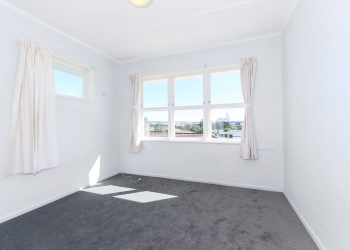  at 55 Amberley Avenue, Te Atatu South, Waitakere City, Auckland