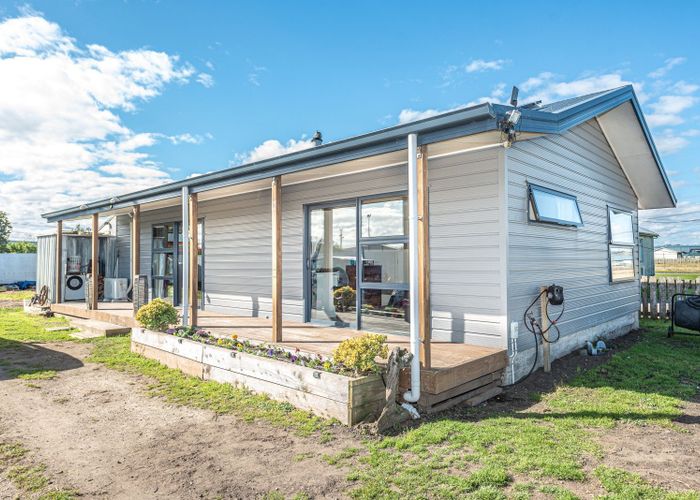  at 12 Beaumaris Avenue, Castlecliff, Whanganui