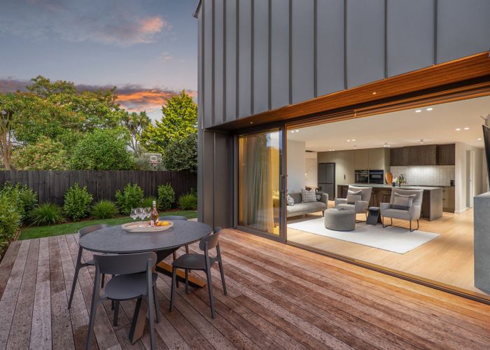  at 2/105 Tomes Road, St. Albans, Christchurch City, Canterbury