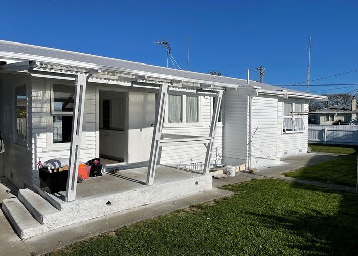  at 3 Charles Corner Crescent, Maraenui, Napier