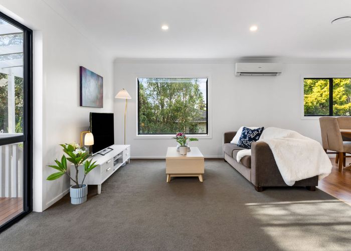  at 2/13 Sunburst Lane, Torbay, North Shore City, Auckland