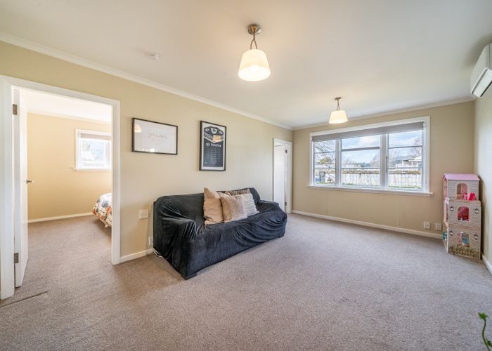  at 35 Royal Street, Upper Hutt, Upper Hutt, Wellington