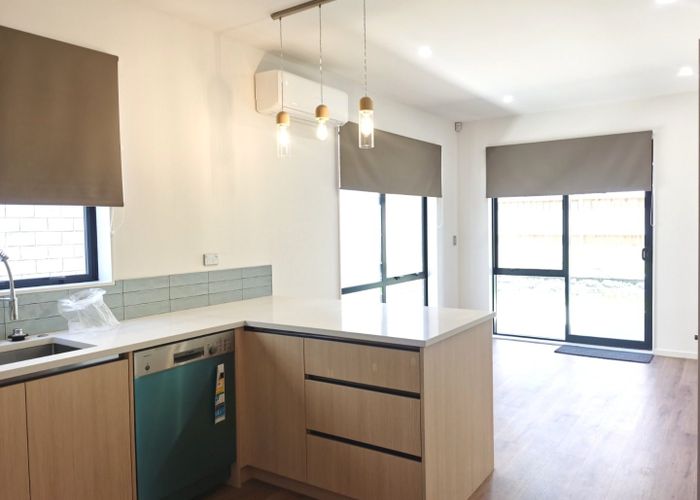  at 21  Eros Road, Flat Bush, Manukau City, Auckland
