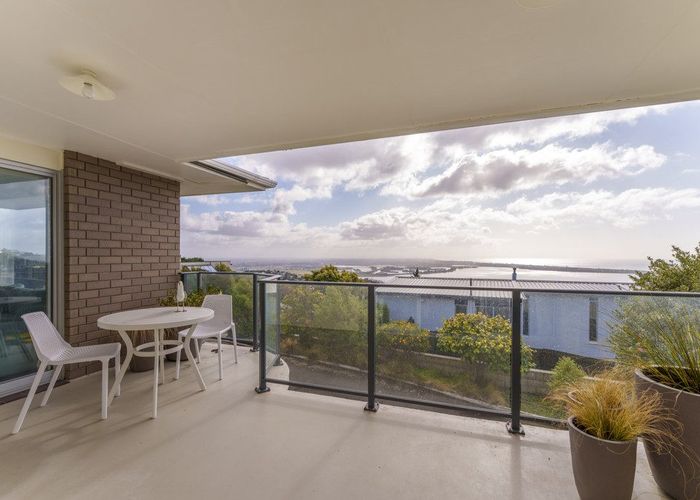  at 1/173 Soleares Avenue, Mount Pleasant, Christchurch City, Canterbury