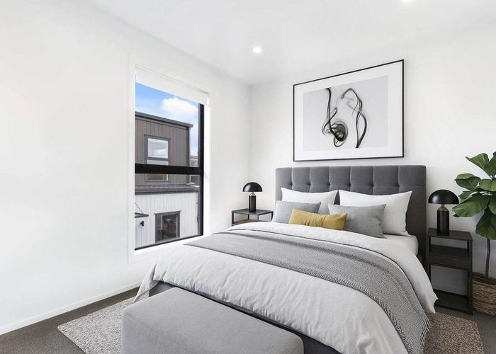  at 7/506 Glenfield Road, Bayview, Auckland