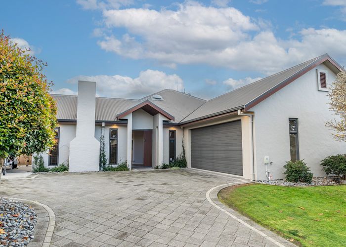  at 50 Cairns Crescent, Rototuna, Hamilton