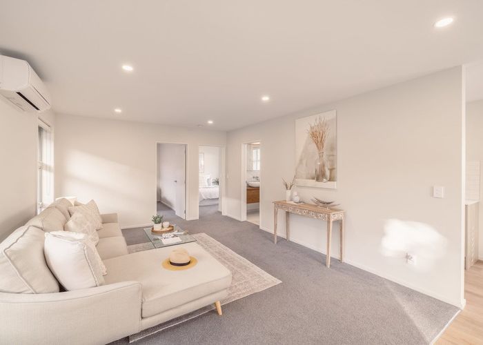  at 2/47 Beachville Road, Redcliffs, Christchurch