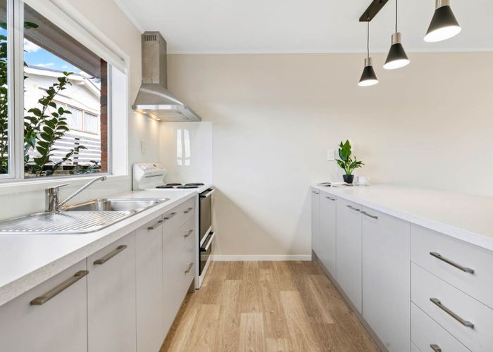  at 1/11 Sunnypark Avenue, Papakura, Papakura, Auckland