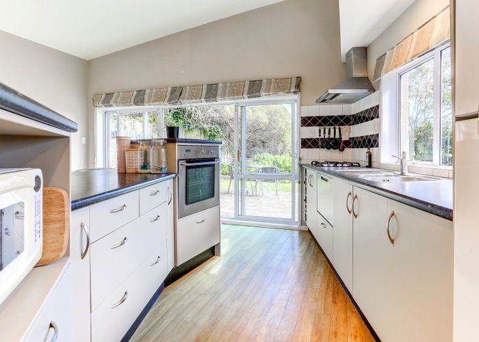  at 12 Taylor Street, Durie Hill, Whanganui