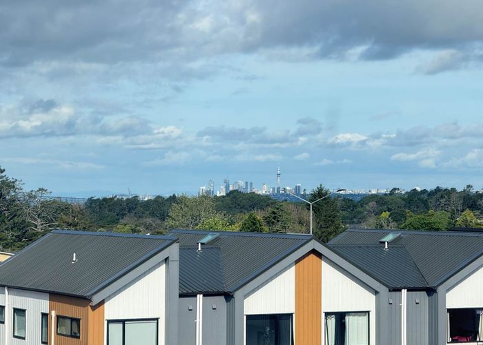  at 3/36 Westgate Drive, Westgate, Waitakere City, Auckland