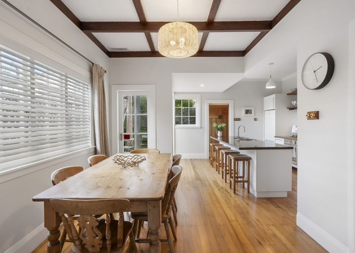  at 3 Rhodes Avenue, Mount Albert, Auckland
