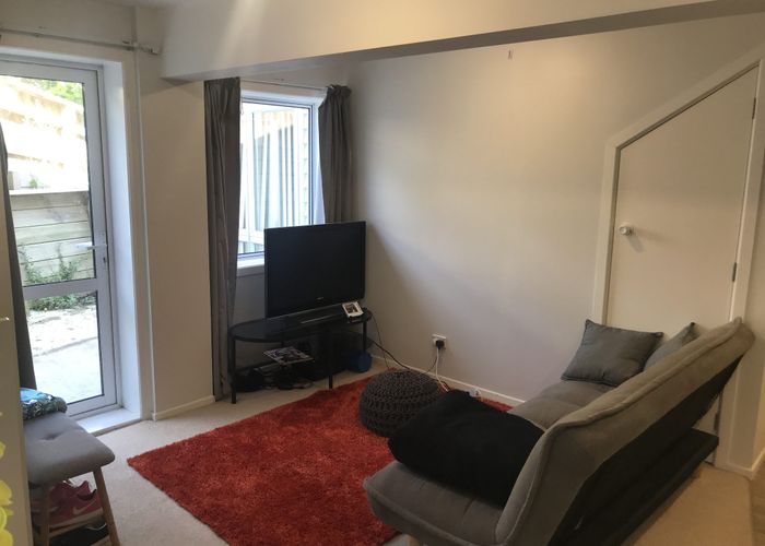  at 32 Lynda Ave, Paparangi, Wellington, Wellington