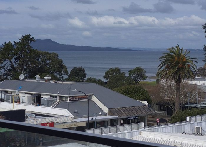  at 409/4 Bute Road, Browns Bay, North Shore City, Auckland