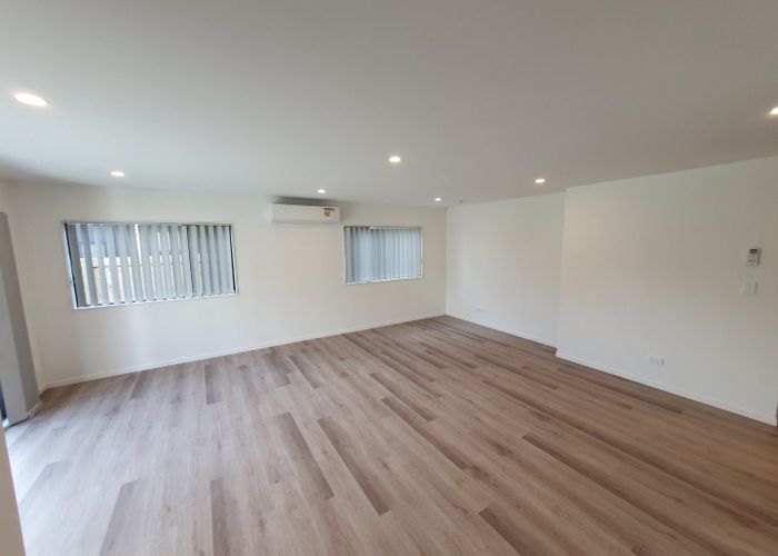  at 52 Black Beech Crescent, Takanini