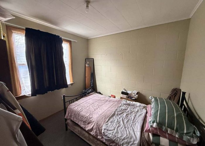  at 7 Clarendon Street, North Dunedin, Dunedin