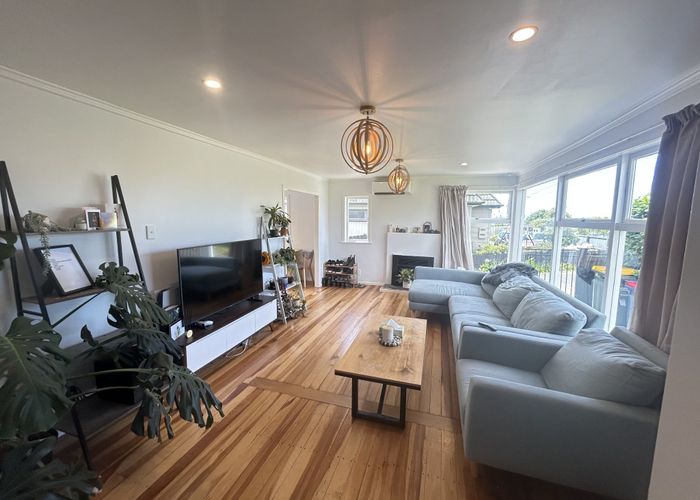  at 35A Arran Rd, Browns Bay, North Shore City, Auckland