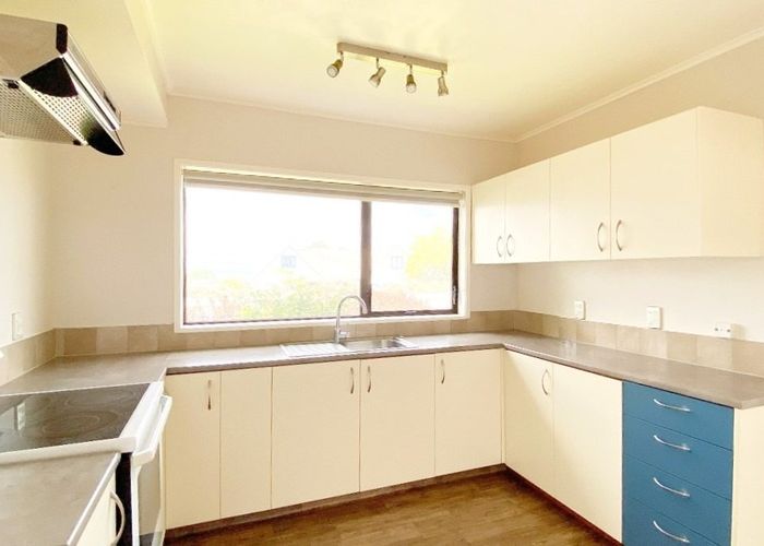  at 68 Donovan Street, Blockhouse Bay, Auckland City, Auckland