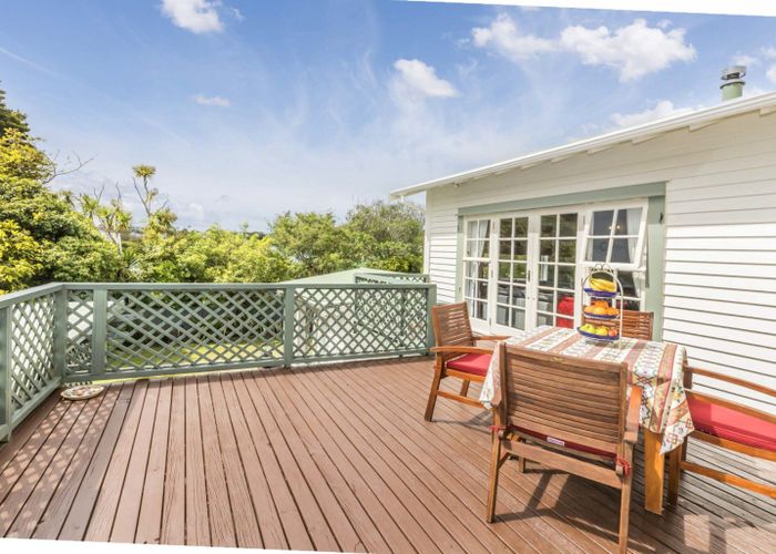  at 37 Beauchamp Street, Karori, Wellington, Wellington