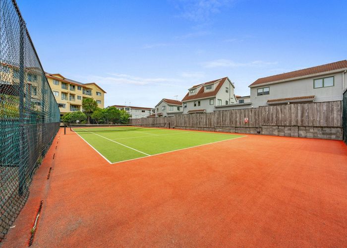  at 27/3C Harrison Road, Mount Wellington, Auckland City, Auckland